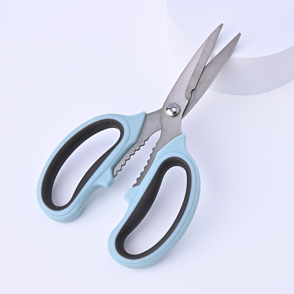Detachable kitchen scissors with blue handle