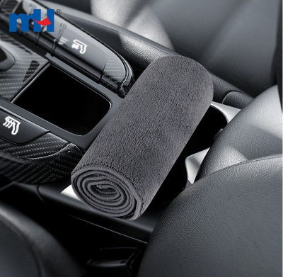 Two-Sided Plush Car Cleaning Cloth